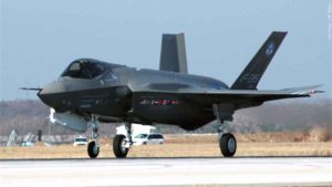Read more about the article Canada Finally Pulls its head out of Ass – Selects F-35