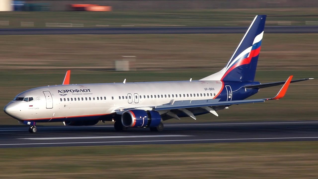 Aeroflot Boeing 737 on runway